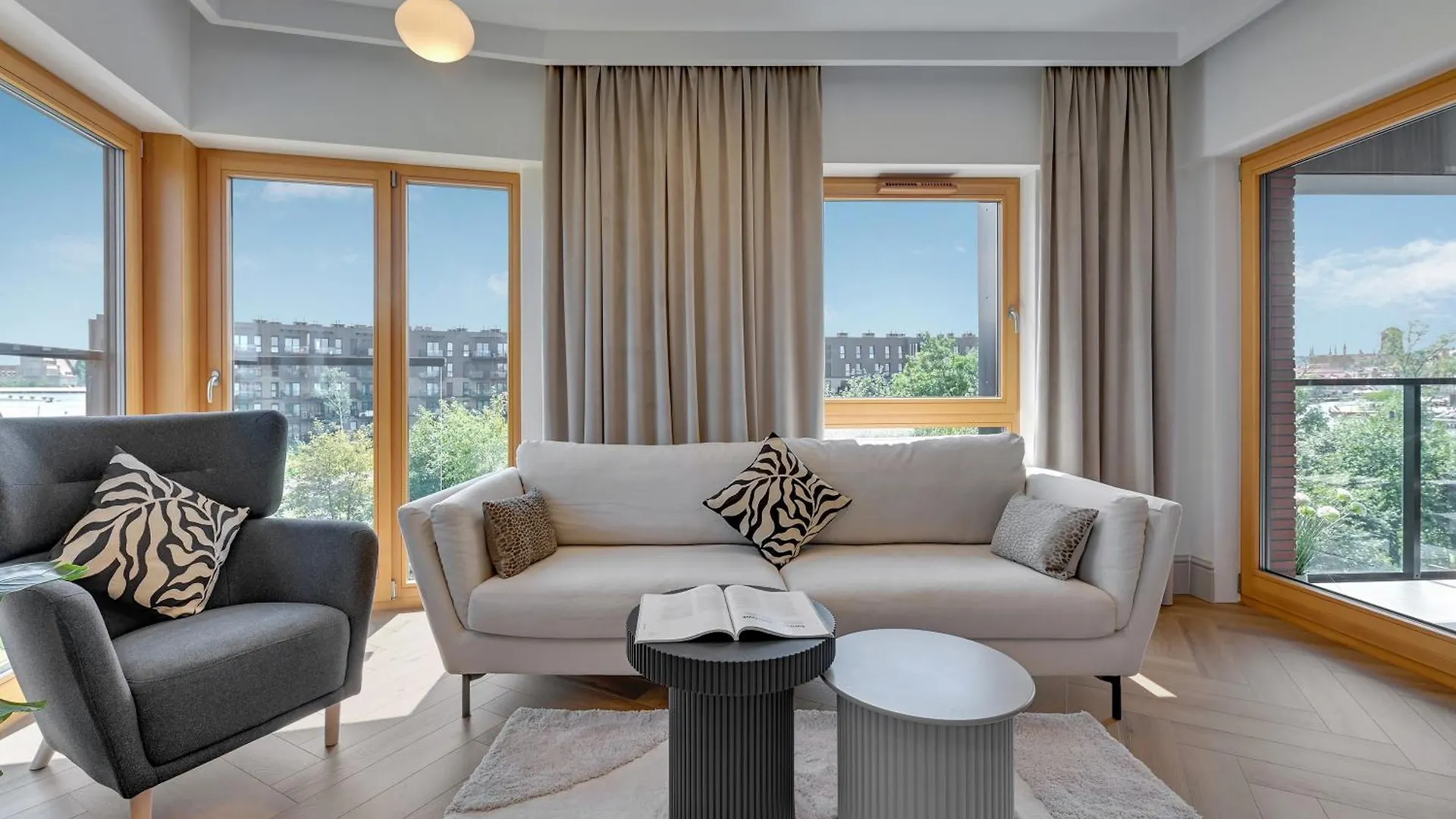 Nadmotlawie Estate Gym, Sauna & Parking By Downtown Apartments Gdansk